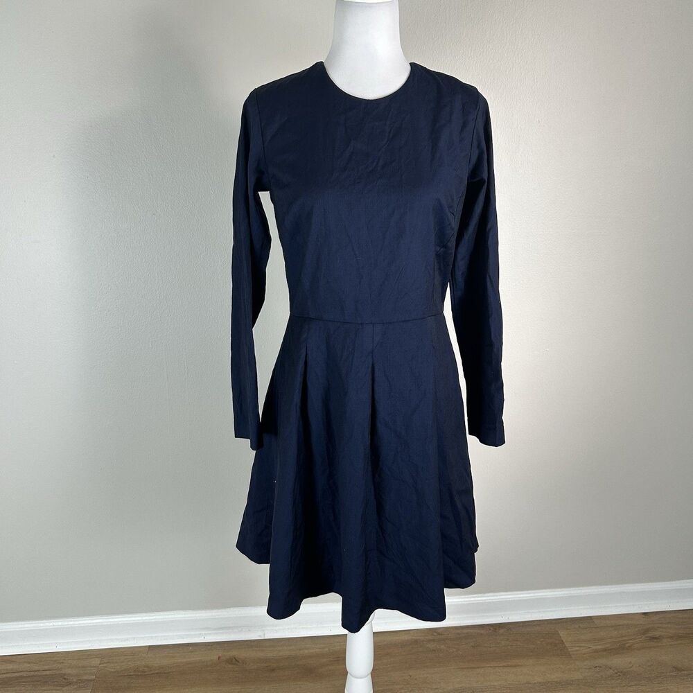 loro piana women Esthis Dress Four Seasons Super 130's wool Size 8 Preppy Navy